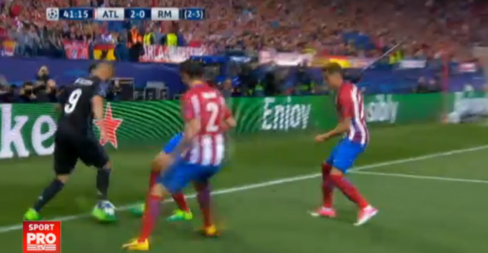 ASTA inseamna sa fii EXTRATERESTRU! Dribling minunat al lui Benzema. Unul dintr-o mie de jucatori ar mai fi reusit asa ceva