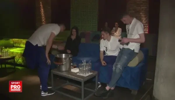 VIDEO GENIAL! Hagi a dansat ca in LOFT dupa castigarea titlului! Imagini SENZATIE de la petrecerea de titlu