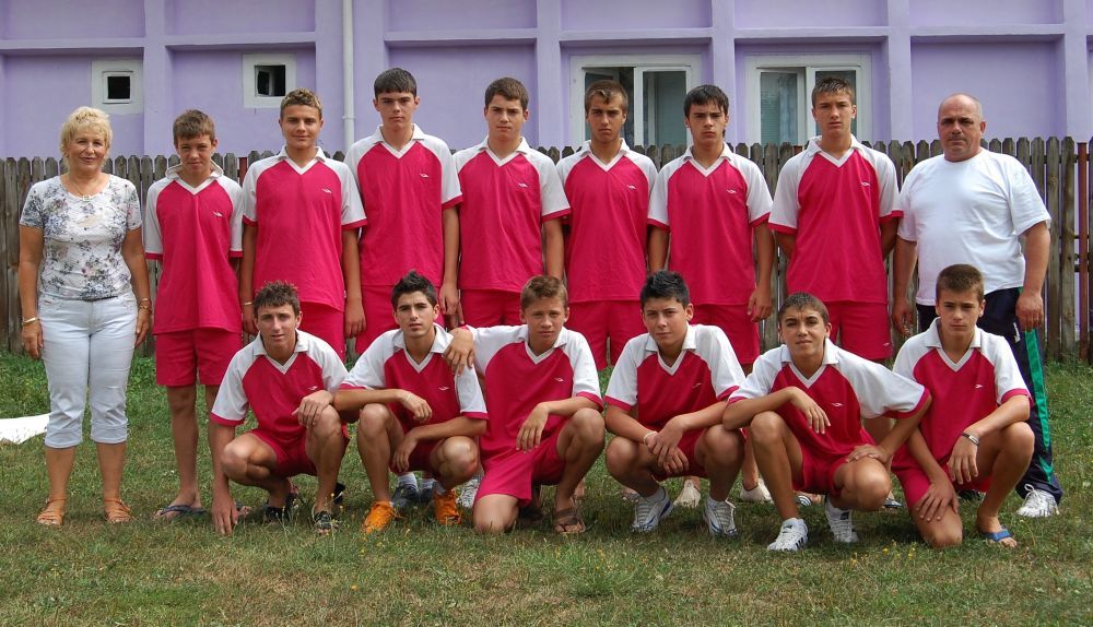 SPECIAL | 10 ani fara Dobrin: