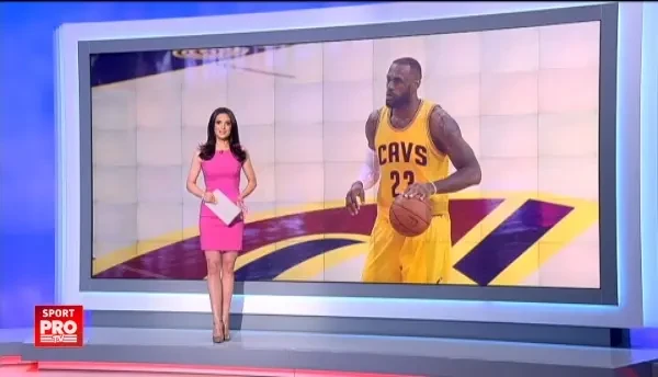 WOW! Fiul lui Ghita Muresan se pregateste de NBA, alaturi de fiul lui LeBron! la 17 ani are 2.20m! VIDEO