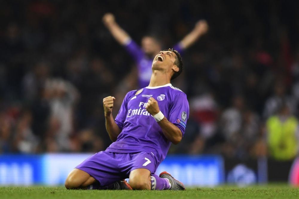 Cristiano Ronaldo, cel mai bine platit sportiv al lumii! Cati bani a castigat in ultimul an si pe ce loc e Messi in top