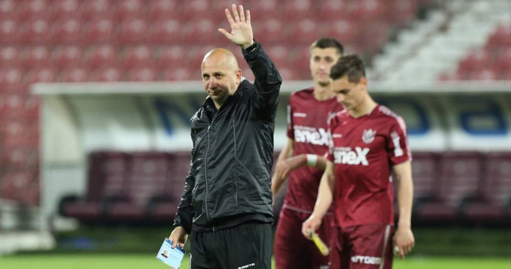 Miriuta rupe tacerea dupa ce a fost concediat de CFR: Adica eu sunt prost?! Nu mai exista onoare in Ardeal! Atac direct la Petrescu