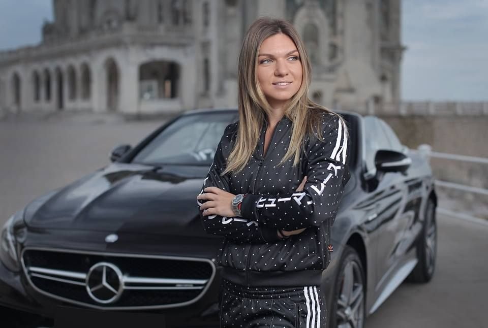 Sedinta foto de 190.000 de euro! Pictorial incendiar cu Simona Halep la malul marii! FOTO