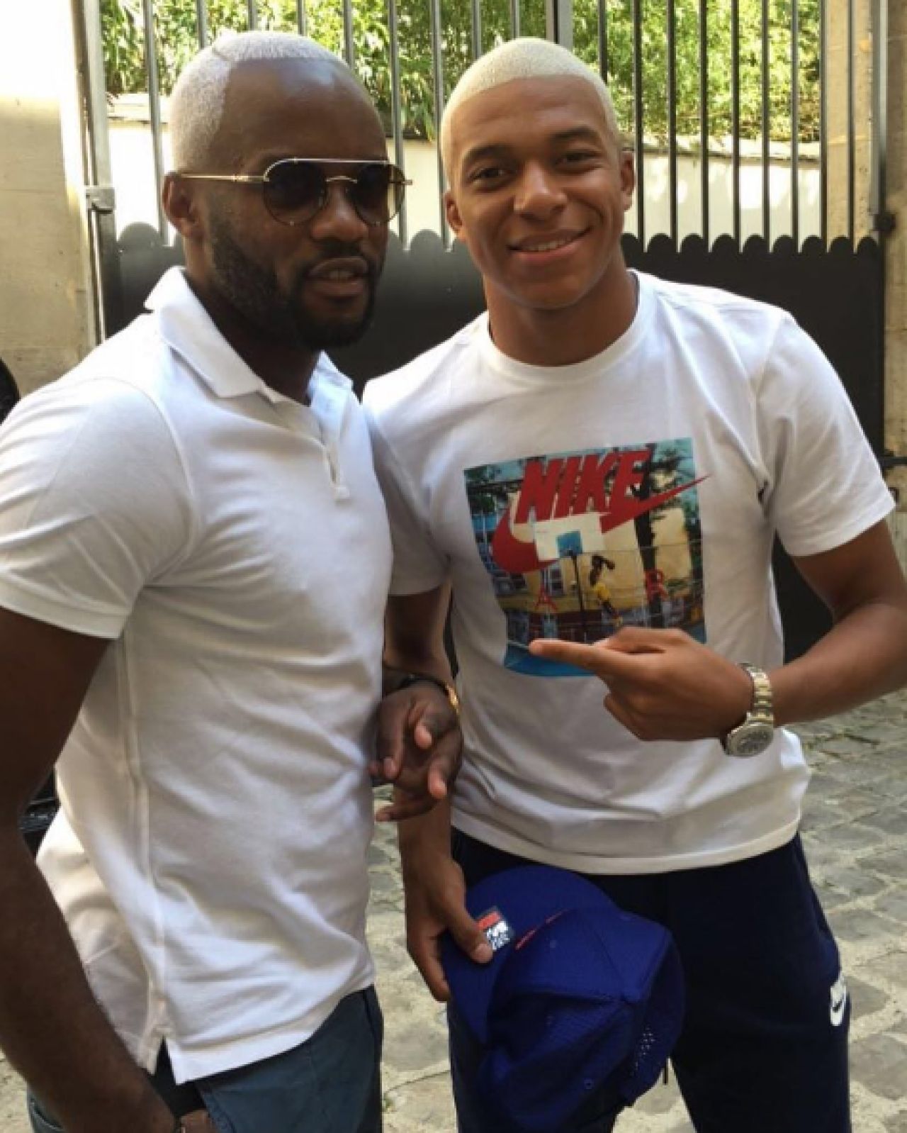 N-a schimbat inca echipa, dar si-a schimbat look-ul. Mbappe a surprins pe toata lumea cu noua sa aparitie: FOTO_3