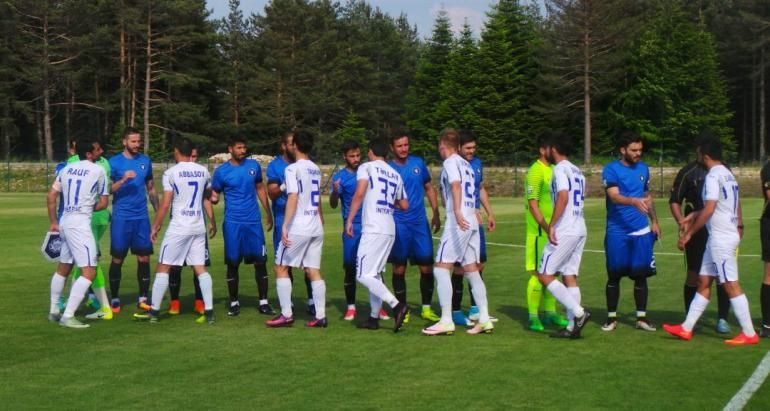 Viitorul a pierdut primul amical al verii: meci cu un penalty incredibil si o gafa halucinanta de portar. VIDEO