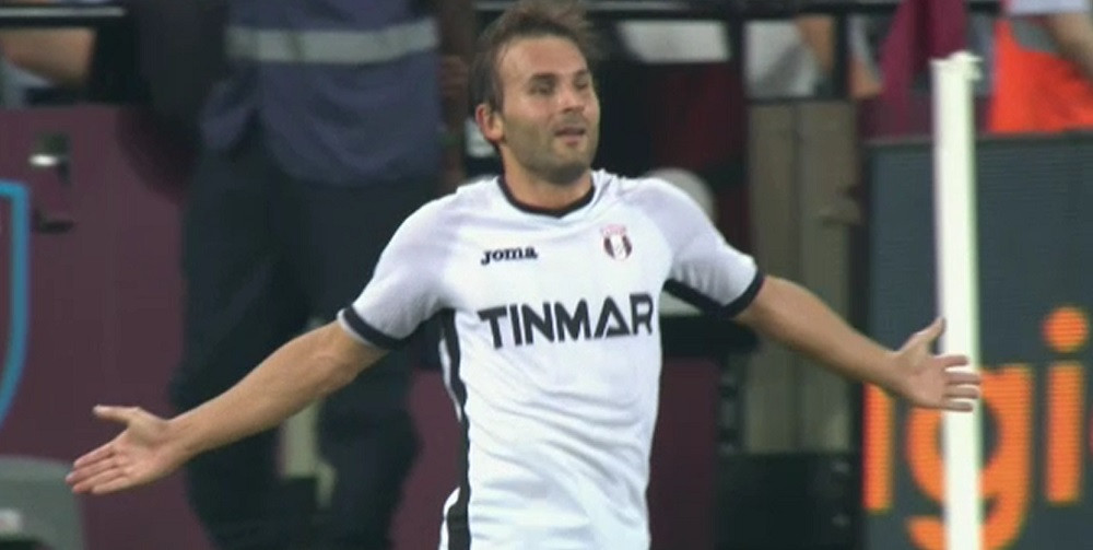 Salariul pe care Becali i l-a propus lui Teixeira. Mijlocasul a promis un raspuns pana duminica