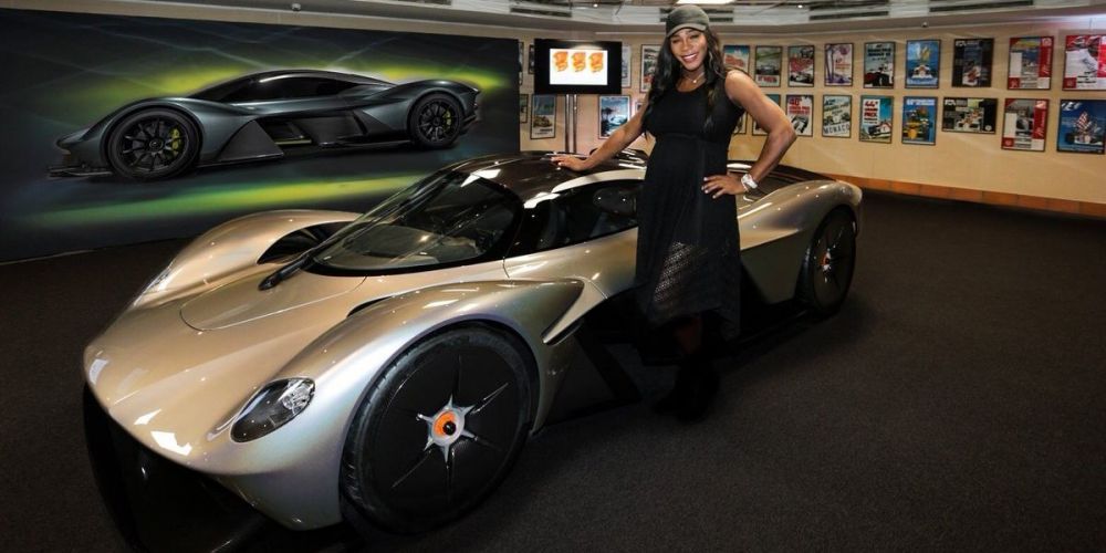 Un roman si-a cumparat noul Aston Marin Valkyrie de 3 milioane de euro! Doar 150 de masini construite! FOTO_5