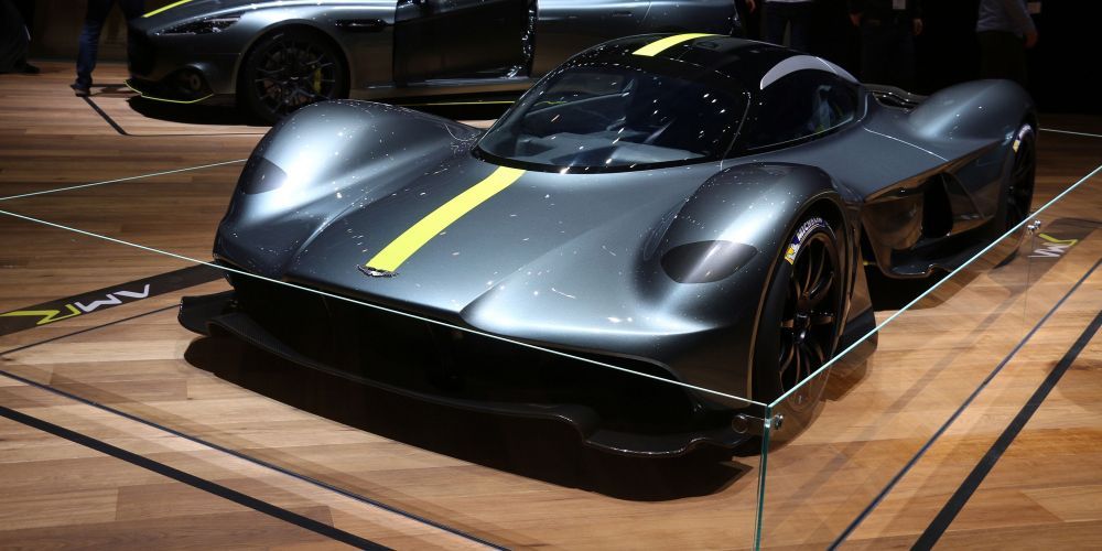 Un roman si-a cumparat noul Aston Marin Valkyrie de 3 milioane de euro! Doar 150 de masini construite! FOTO_6