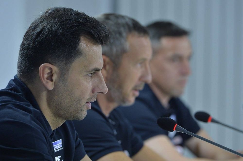 Becali i-a facut echipa lui Dica in direct! Totul depinde de urmatoarele transferuri! Cum arata primul 11