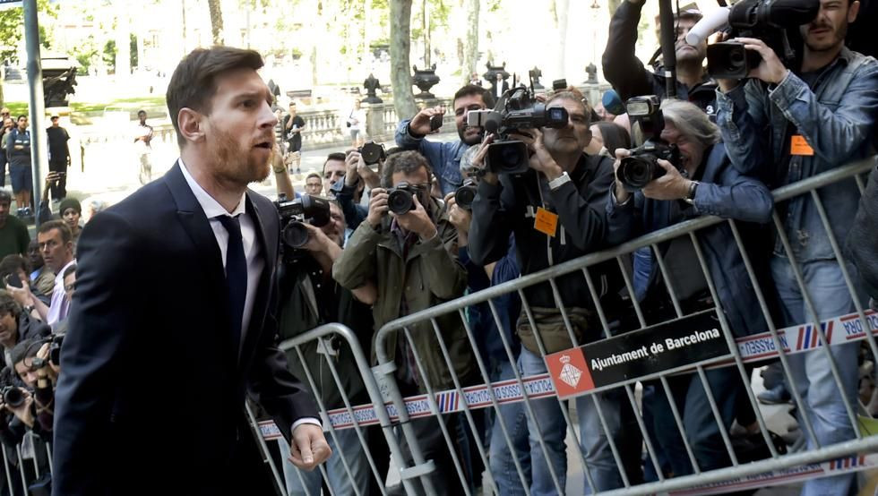 Condamnarea la inchisoare a lui Messi, transformata intr-o amenda! Cati bani plateste starul Barcelonei