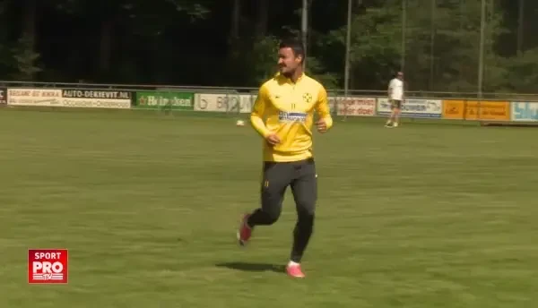 "Aoleu, asta da BINE!" Budescu l-a executat SUPERB pe Nita la antrenament! Vezi super golul reusit azi. VIDEO