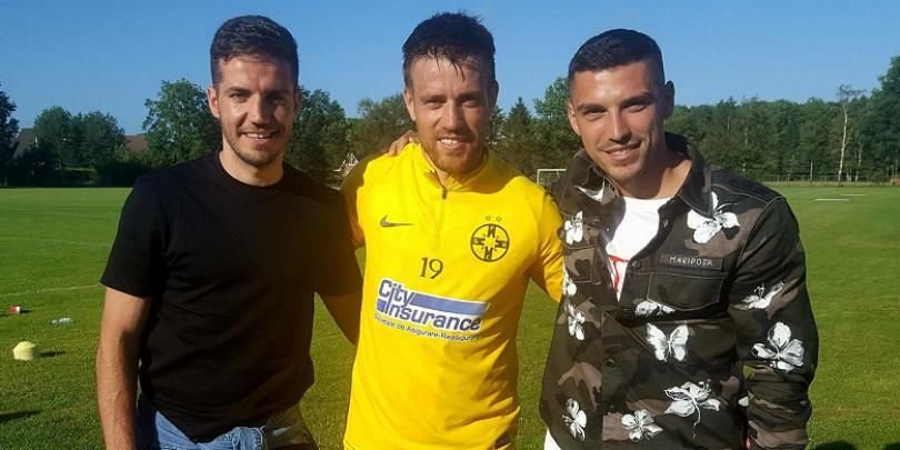Stanciu si Chipciu au revenit la Steaua pentru o zi. Jucatorii lui Anderlecht si-au vizitat fostii colegi, dar n-au intrat si la joc :)