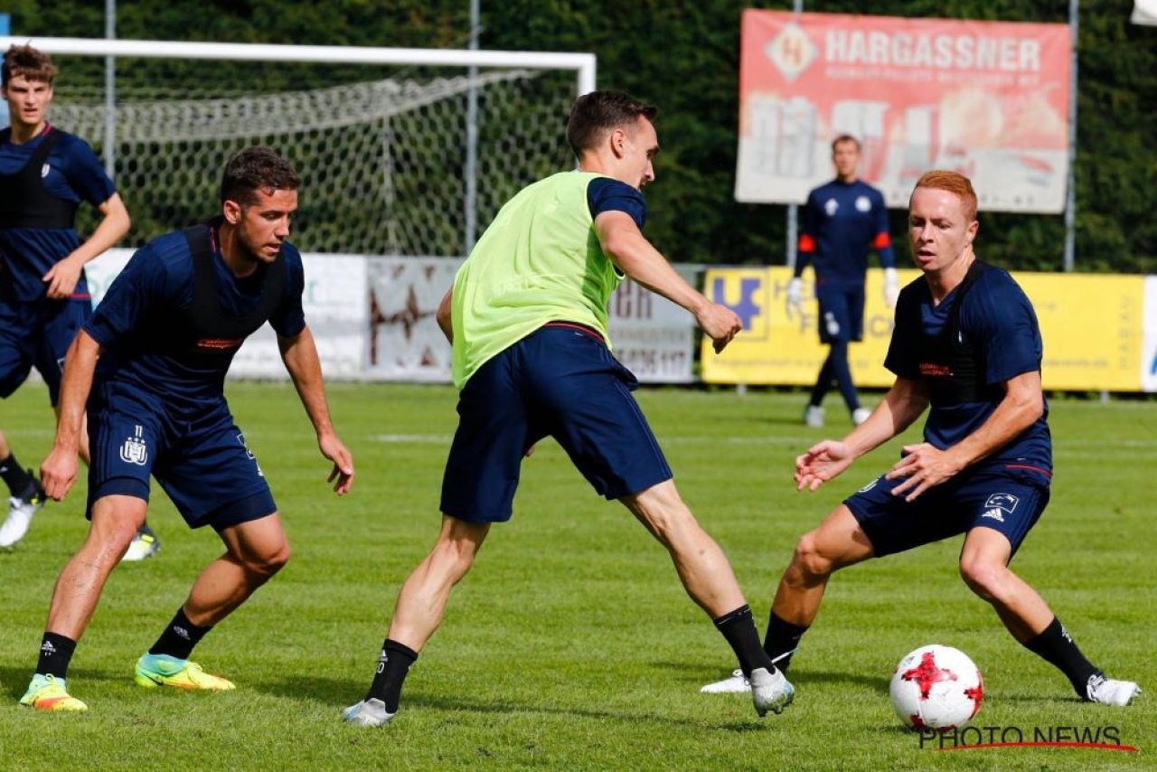 Surpriza pentru Stanciu la revenirea in Belgia! Ce numar a primit cadou de la Anderlecht. FOTO_1