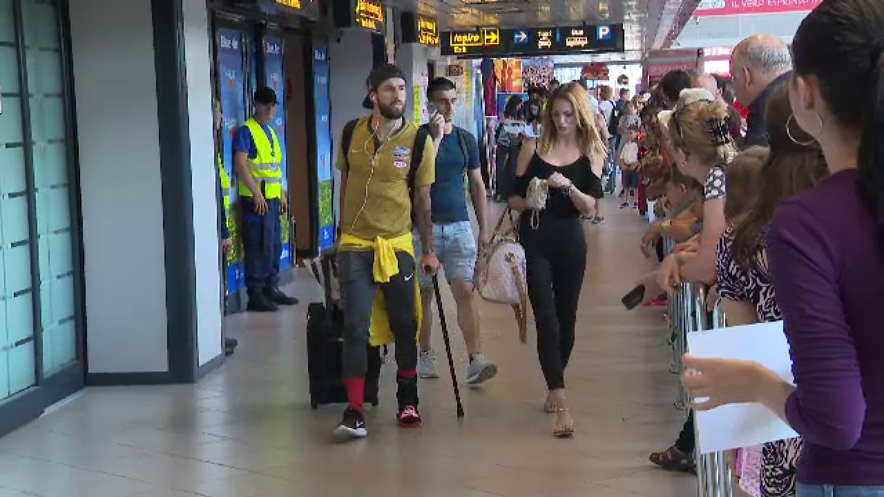 ALARMA pentru Dica! Un titular a revenit in CARJE din cantonament! Cat va sta pe bara dupa accidentarea din Olanda. FOTO_7