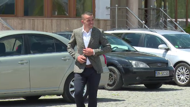 S-a inspirat de la Messi? Nistor, senzatia zilei la nunta lui Paul Anton! Cum a venit imbracat. FOTO