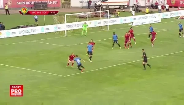 Matan suteaza superb de la marginea careului, putin pe langa!