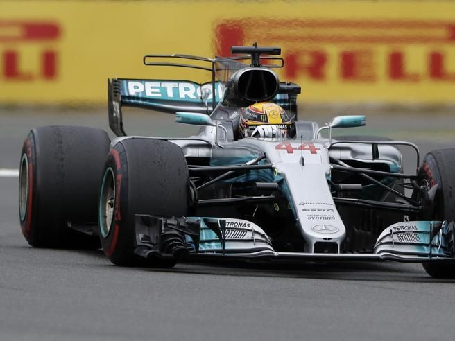 Dubla Mercedes in MP al Marii Britanii: Hamilton pe primul loc, Bottas al doilea! Clasamentul complet