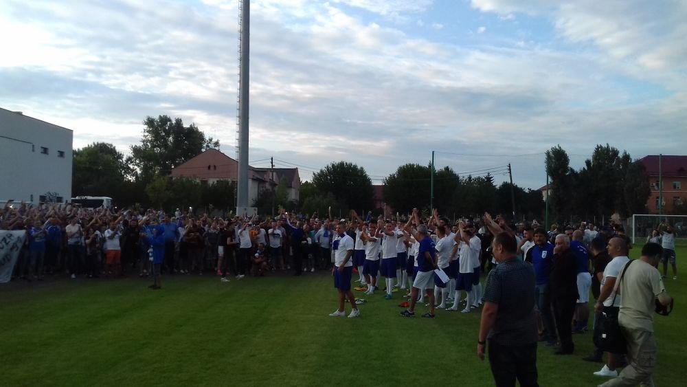 Scene incredibile la reunirea Universitatii din liga a 4-a. Ce soc a avut Mititelu cand a ajuns la teren! FOTO_6