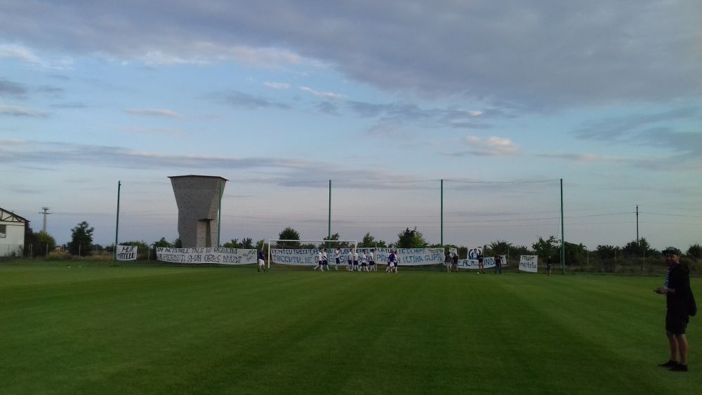 Scene incredibile la reunirea Universitatii din liga a 4-a. Ce soc a avut Mititelu cand a ajuns la teren! FOTO_13