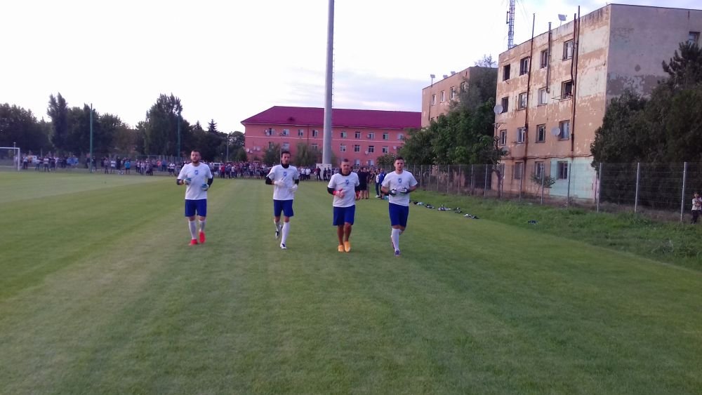 Scene incredibile la reunirea Universitatii din liga a 4-a. Ce soc a avut Mititelu cand a ajuns la teren! FOTO_15