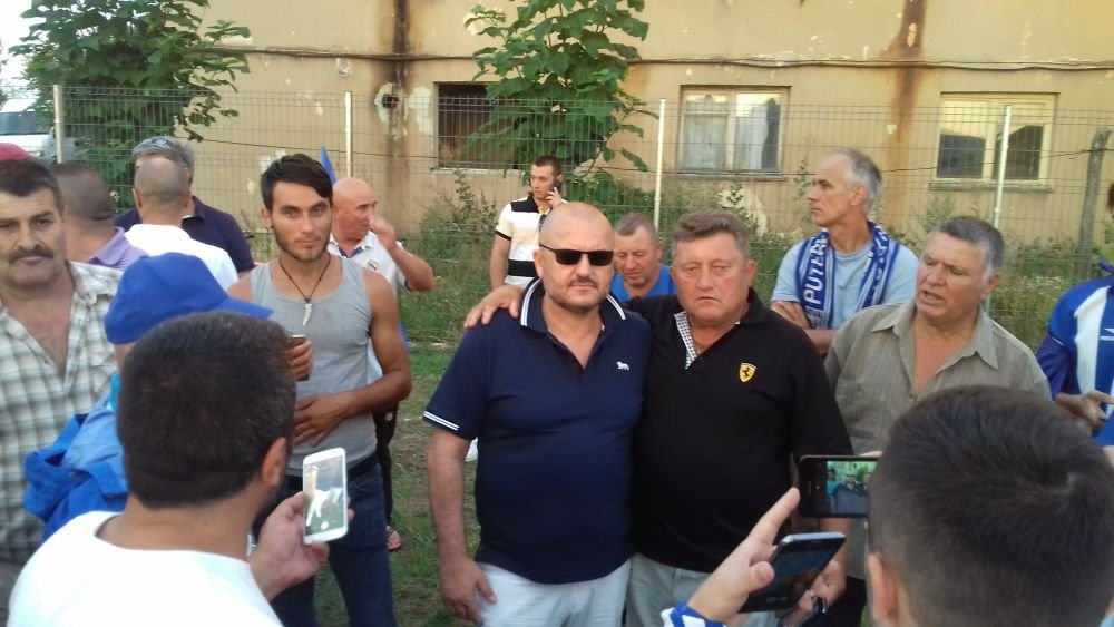 Scene incredibile la reunirea Universitatii din liga a 4-a. Ce soc a avut Mititelu cand a ajuns la teren! FOTO_17