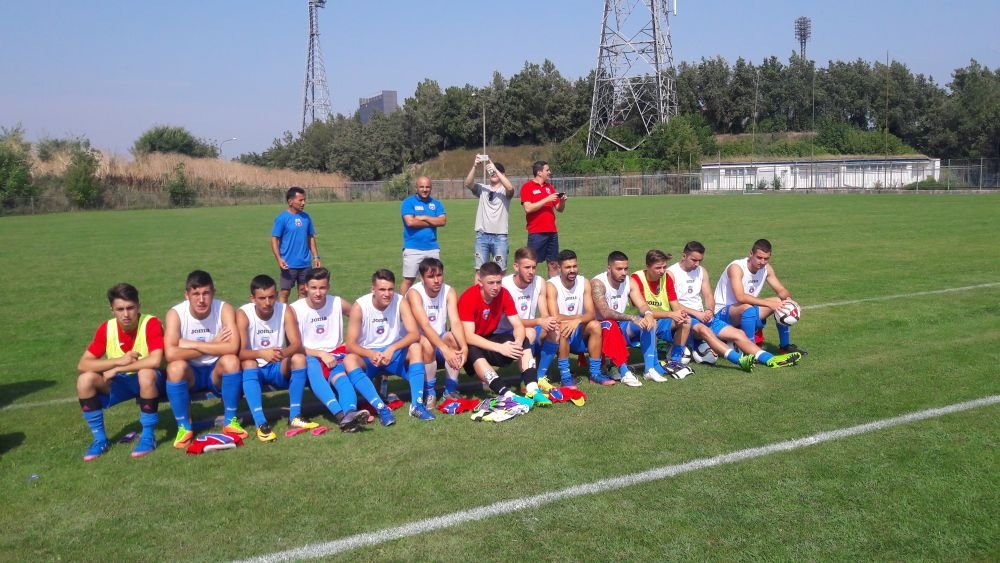 Fotbalul ca in anii 50! Cronica partidei celor de la CSA Steaua de astazi este dementiala: Echipa a aratat ca un bloc monolitic mobil