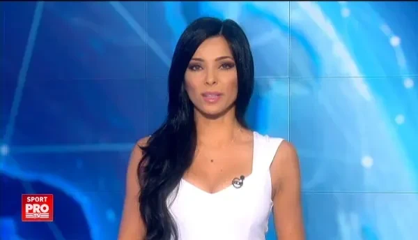 Viitorul a plecat spre Nicosia! Campionii viseaza la un nou miracol! Ce le-a spus Hagi jucatorilor