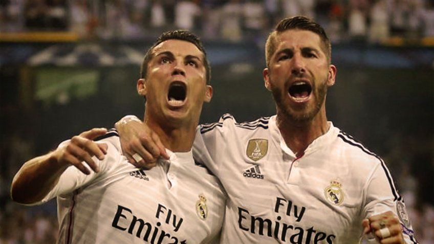 Aroganta INCREDIBILA a lui Ronaldo: Sunt atacat pentru stralucirea mea! Insectele ataca lampile care stralucesc!