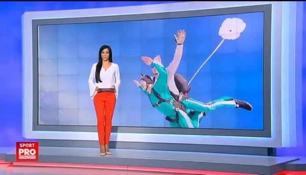 Fabulos: cel mai batran parasutist din lume are 101 ani si pana la 90 nu sarise niciodata. VIDEO