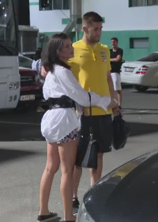 Mai rau cu fotbalul, mai bine in dragoste! Cum arata iubita lui 