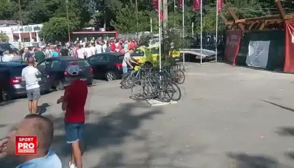 VIDEO IREAL! MII DE OAMENI la case pentru ultimele bilete cu Sporting! Inca n-a inceput vanzarea! Ce se intampla acum la National Arena