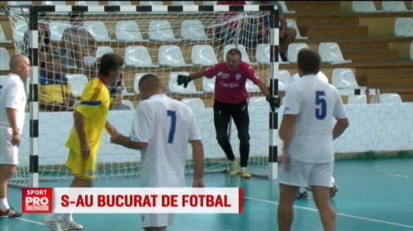Generatia de Aur s-a reunit la Timisoara si a strans bani pentru fetita lui Rotariu, Kassandra. VIDEO