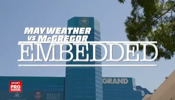 Mayweather isi prezinta colectia de ceasuri si masini VIDEO