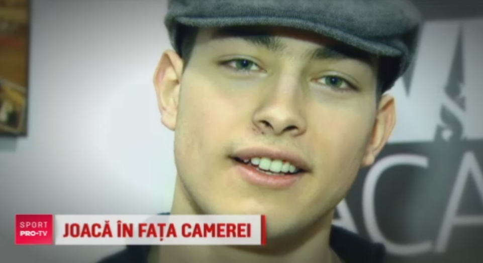 Fiul lui Ilie Dumitrescu a lasat fotbalul pentru actorie si vrea sa ajunga la fel ca DiCaprio! Cum arata Ilie Dumitrescu Junior, la 20 de ani_2