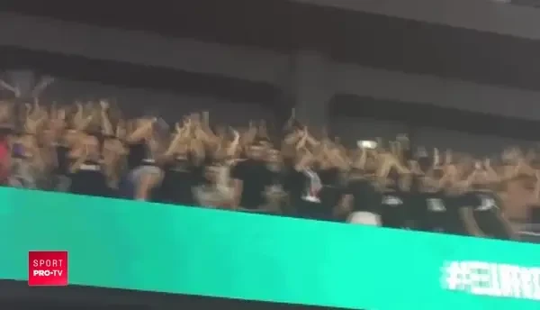 Atmosfera senzationala in sala de la Cluj pentru Romania - Ungaria!