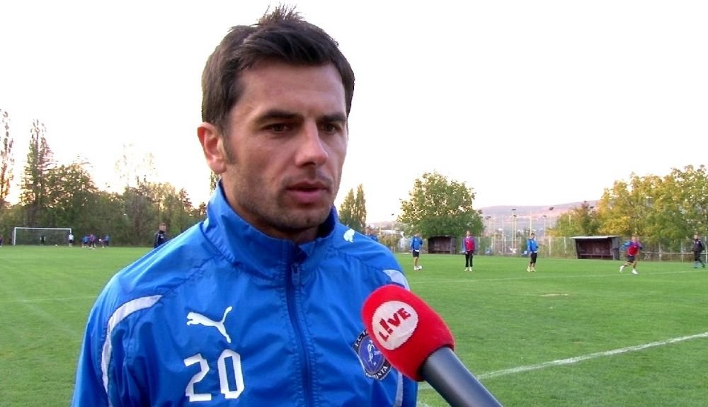 Hagi i-a adus aminte lui Dica faptul ca a jucat la Viitorul :) Ne-a ajutat mult cand a fost la noi