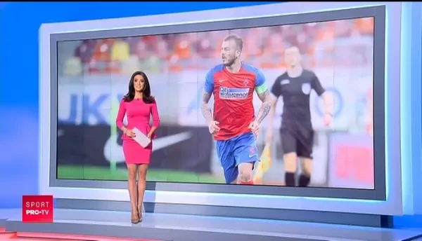 A venit in CARJE sa-l vada pe Alibec! Ce s-a intamplat in fata stadionului dupa victoria cu Plzen