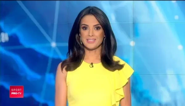 Mama lui Razvan Marin a scos la licitatie tricoul nationalei! Banii ajung la Fundatia Nesu. VIDEO