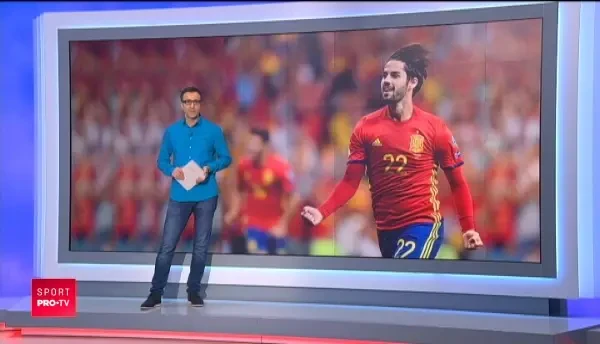 Momente de panica la Israel - Spania! Un spectator cu cutit a intrat pe teren si s-a apropiat de Isco! VIDEO