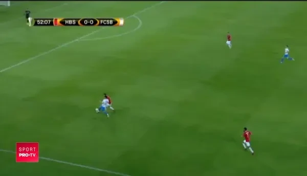 Hopaaaa! :)) Portarul lui Beer Sheva l-a luat la driglinguri pe Budescu. Ce a facut in fata lui