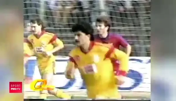 Dan Petrescu a povestit cum a pierdut o avere la Revolutie: "Cei destepti si-au cumparat apartamente. Eu n-am avut nimic!"