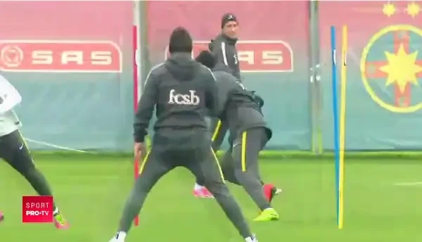 Avertismentul lui Dica pentru Alibec inainte de revenire: "El sa reuseasca sa inscrie ca asta-i meseria lui!"