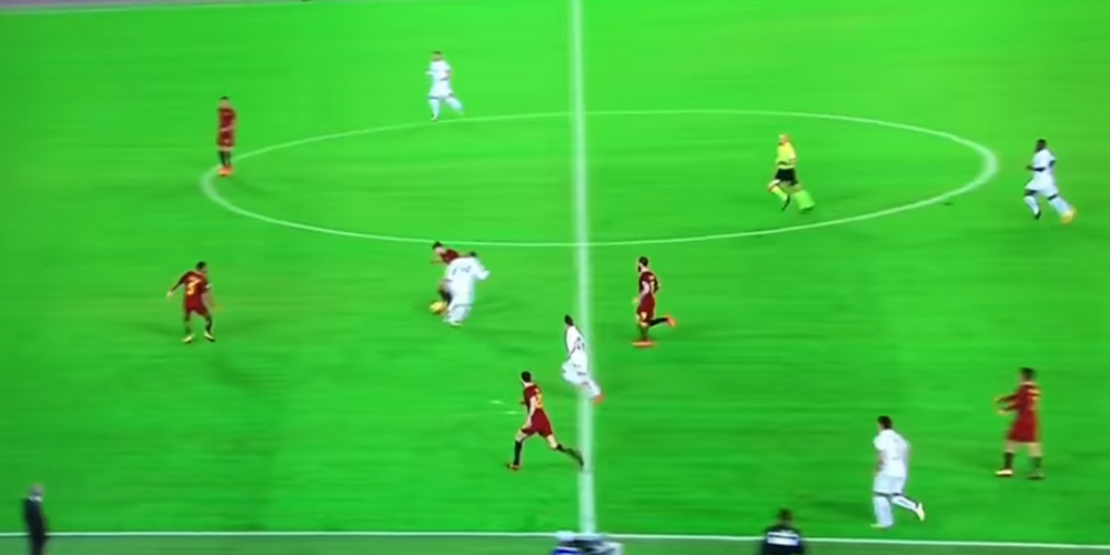 Dribling de NOBEL reusit de Di Francesco impotriva echipei tatalui sau! Faza senzationala la meciul Romei. VIDEO