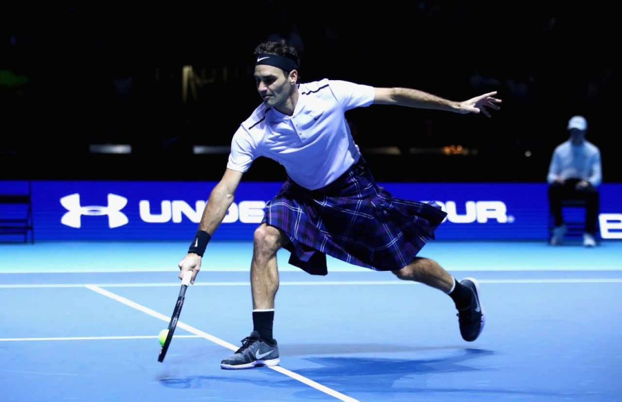 Imagini FABULOASE cu Federer! A jucat tenis contra lui Murray intr-un kilt