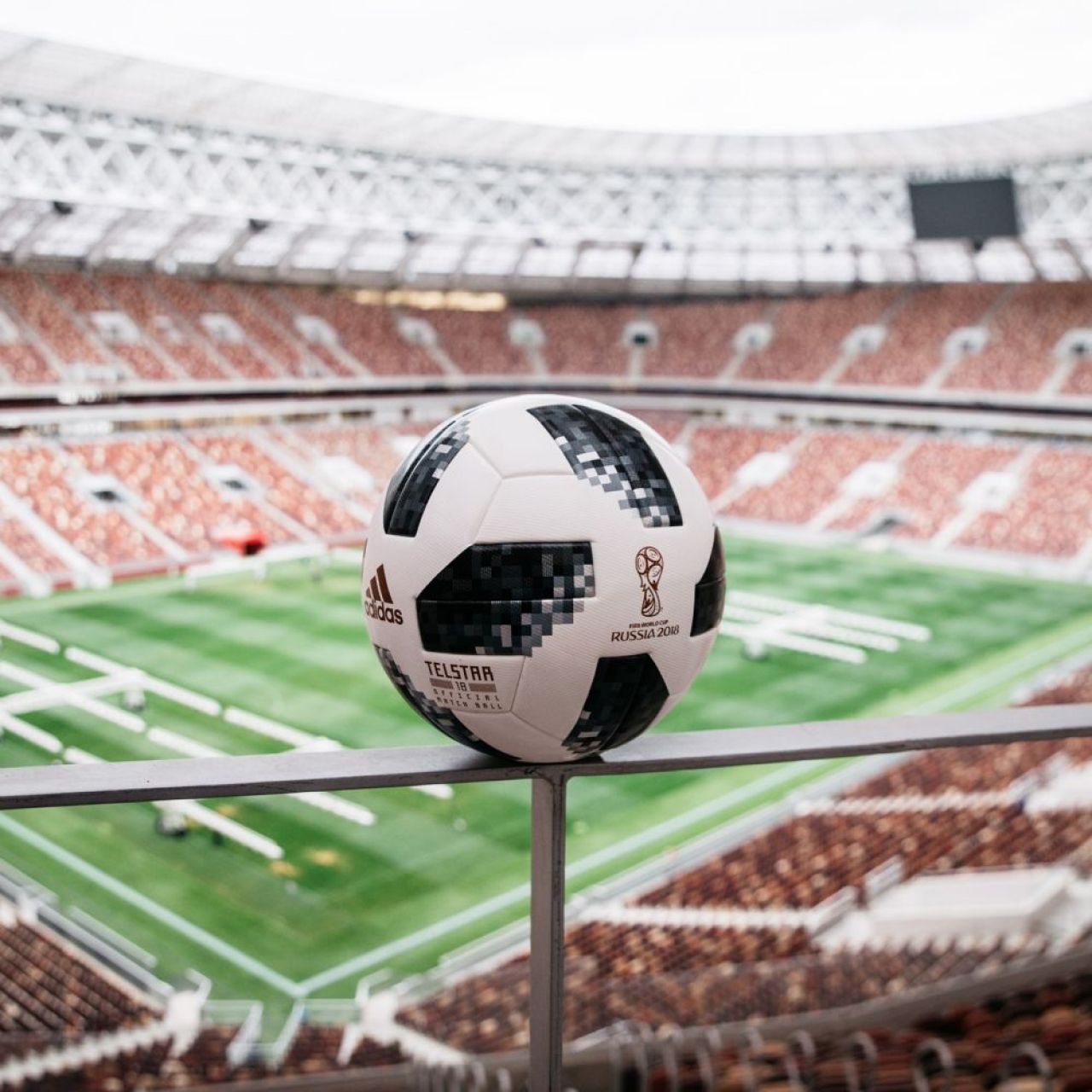 Messi a lansat mingea Mondialului din Rusia. Cum arata