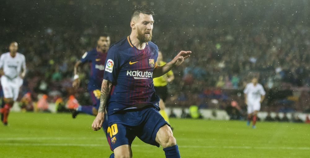 FOTO: Prima imagine cu echipamentul Barcelonei in sezonul urmator! Este prima data cand va arata asa_3