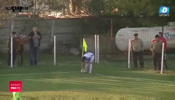 Gol MONDIAL intr-un meci de senzatie jucat in Romania! A marcat ca Budescu, direct din corner, cu o executie FABULOASA. VIDEO