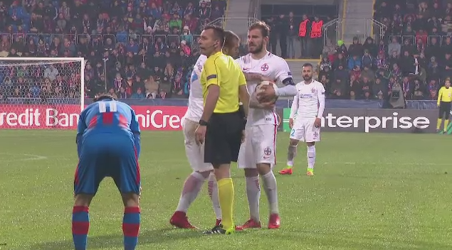 VIDEO: Momentul in care Alibec il injura pe Dica! Antrenorul a incercat sa ascunda incidentul la declaratiile de dupa meci_3