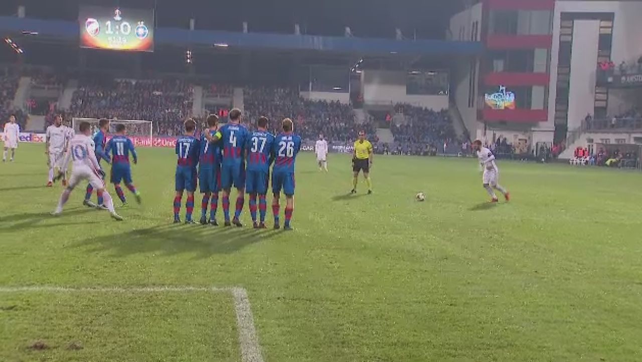 VIDEO: Momentul in care Alibec il injura pe Dica! Antrenorul a incercat sa ascunda incidentul la declaratiile de dupa meci_6