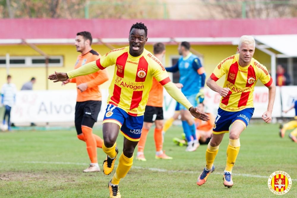 Gigi, ma vrei la Steaua?! Atacantul cu 11 goluri in 18 meciuri care se propune pentru transfer si vrea sa il faca uitat pe Alibec: Vreau sa il conving pe Becali sa ma ia